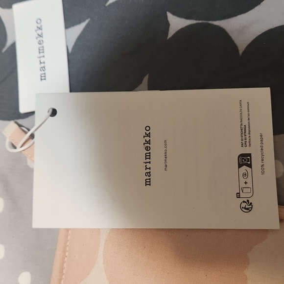 Marimekko  Small Cotton Unikko Peach Pot Holder - Picture 4 of 5